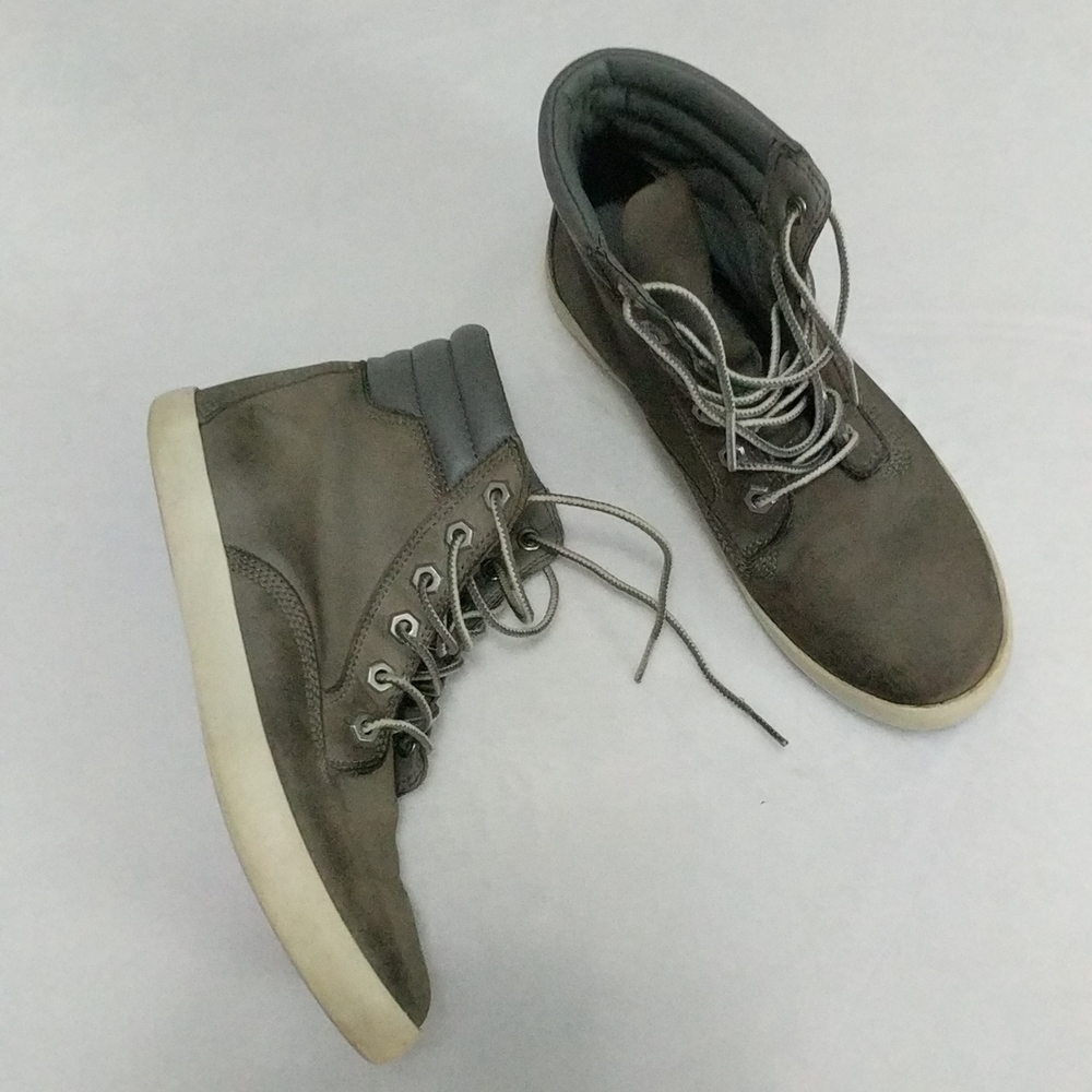 Timberland Gray Boots Women's Size 7.5
